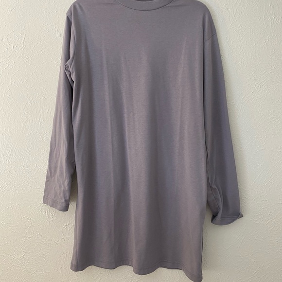 SIX princess Polly/missguided t-shirt dresses - Picture 6 of 6